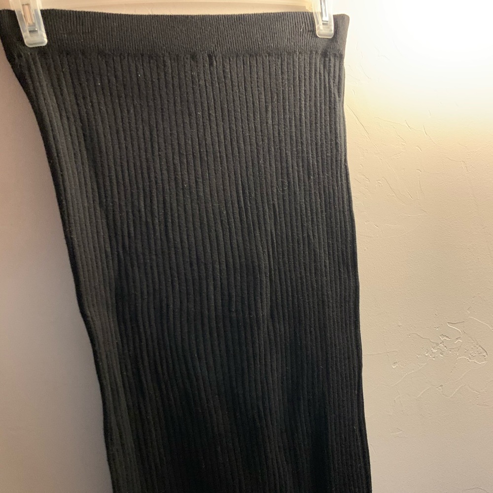 Sweater pencil skirt